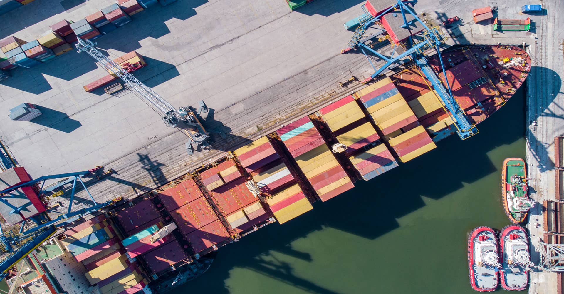 Cranes and container handling at a cargo port